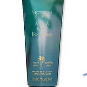Victoria's Secret Aqua Kiss Vacation Hydrating Lotion - Teal